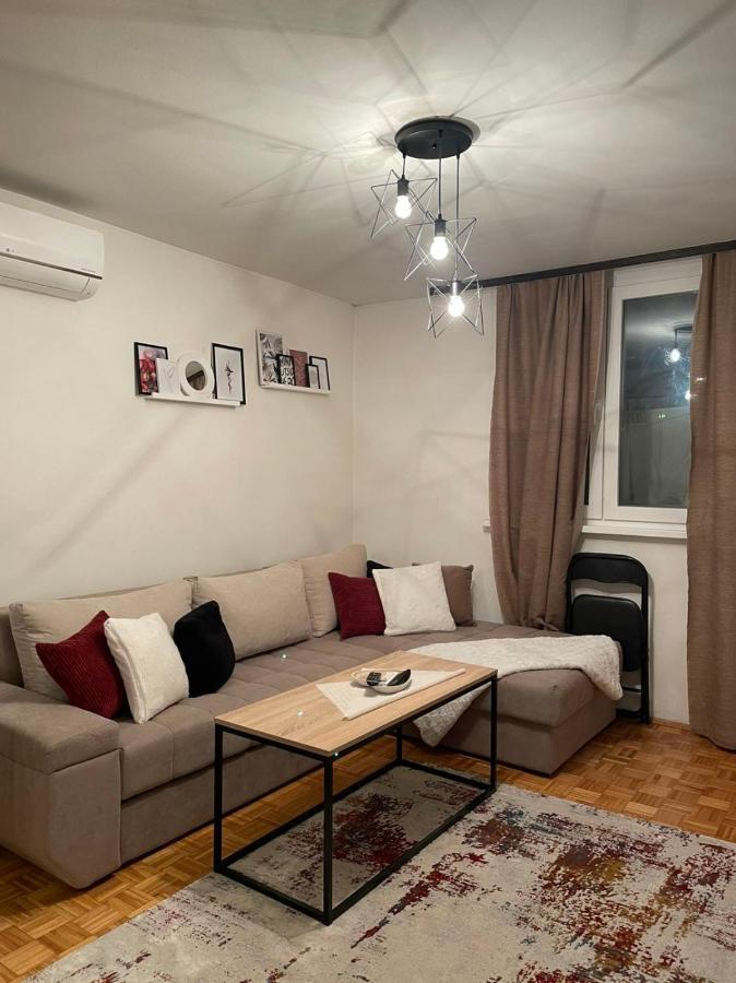 Feel Like Home Sarajevo Exterior foto